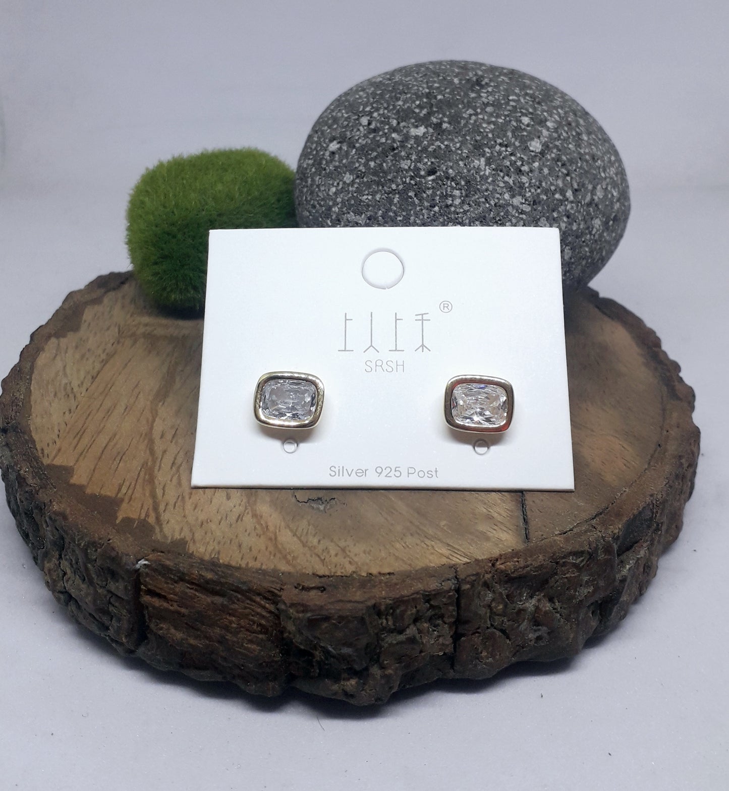 Small Simple Studs