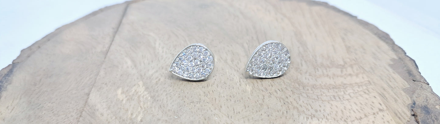 Pretty Drop AD Stud Earrings