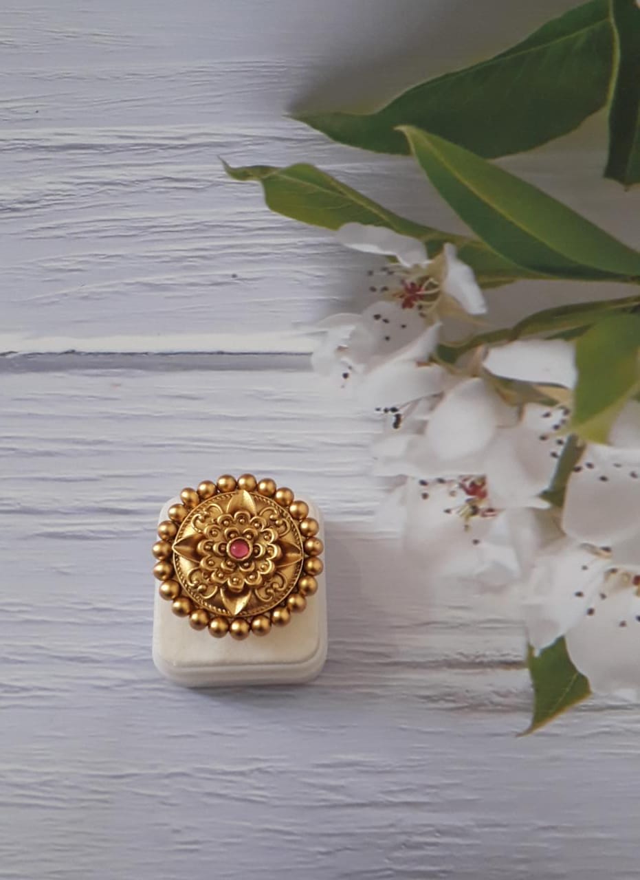 Beautiful Antique Ring