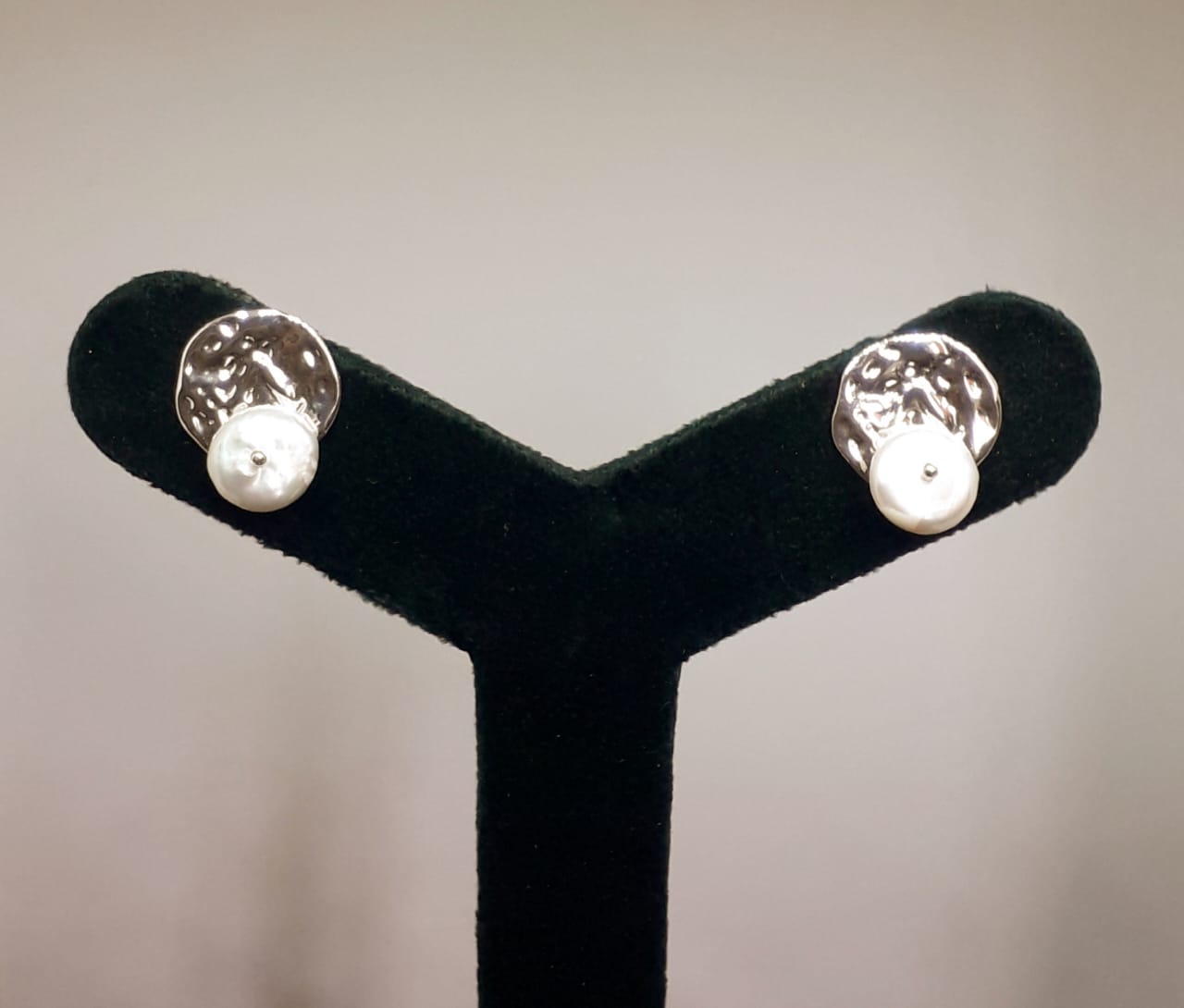 Beautiful MOP Themed Earrings