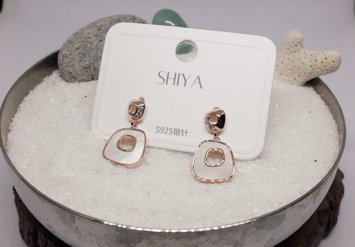 Pretty MOP Earrings