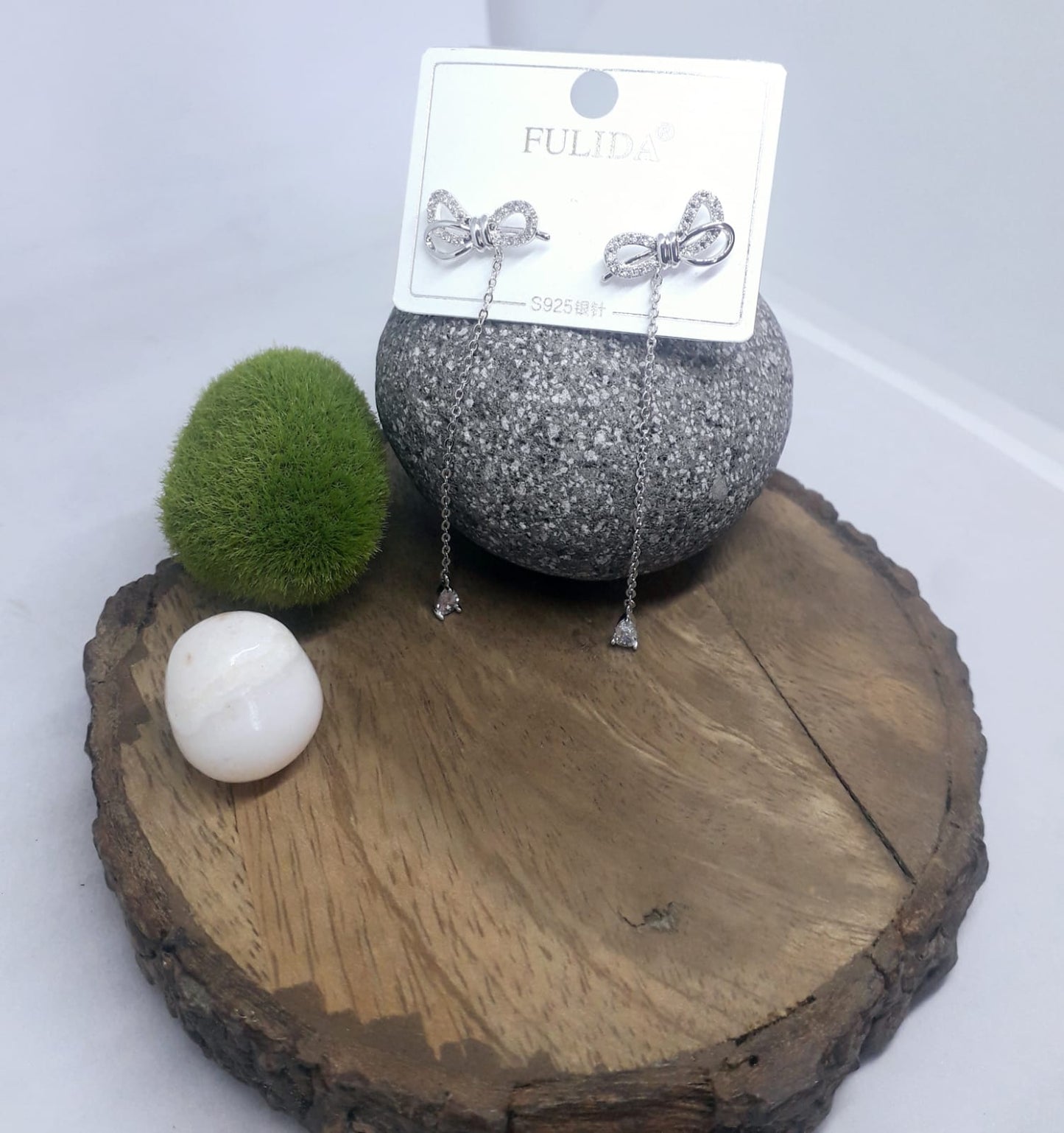 Bow Chain Earrings