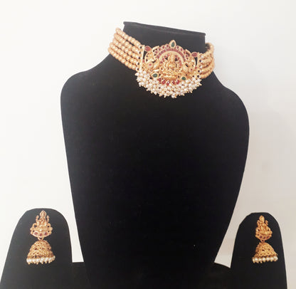Traditional Choker set with Jhumkas