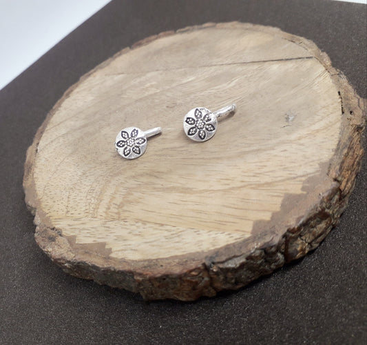 Oxidized Press Earrings