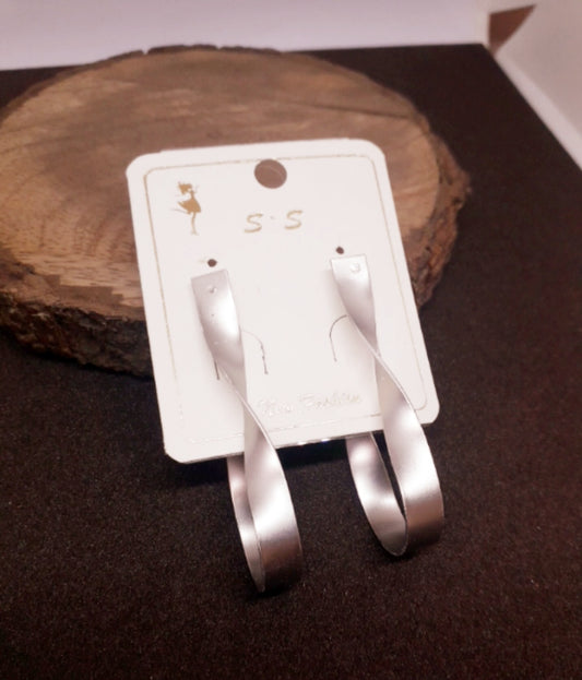 Trendy Twisted Themed Earrings