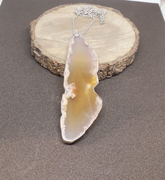 Long Pendant & Chain