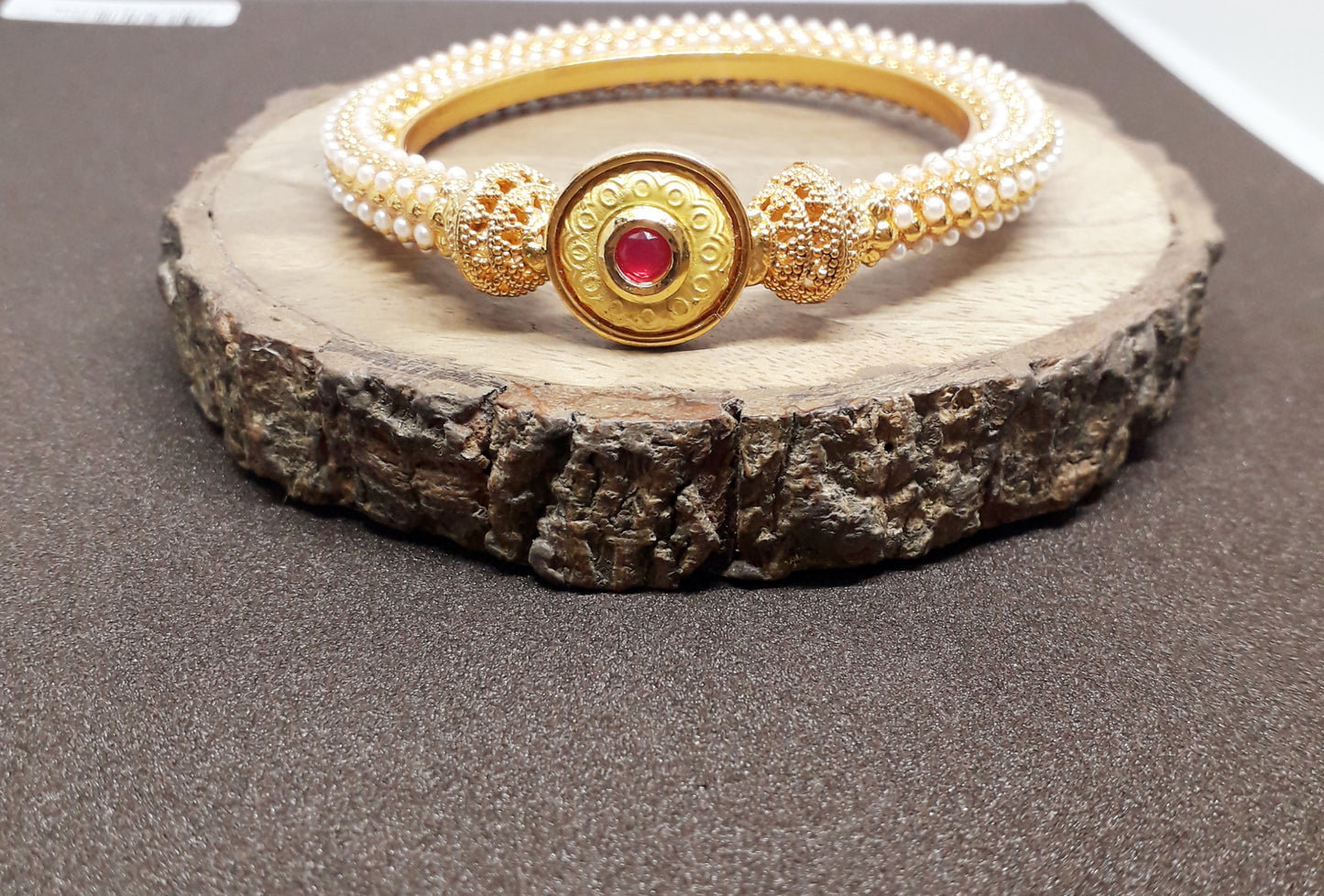 Elegant Traditional Bangle Kada
