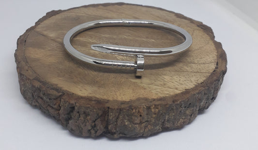 Super Cool Nail Bracelet Kada