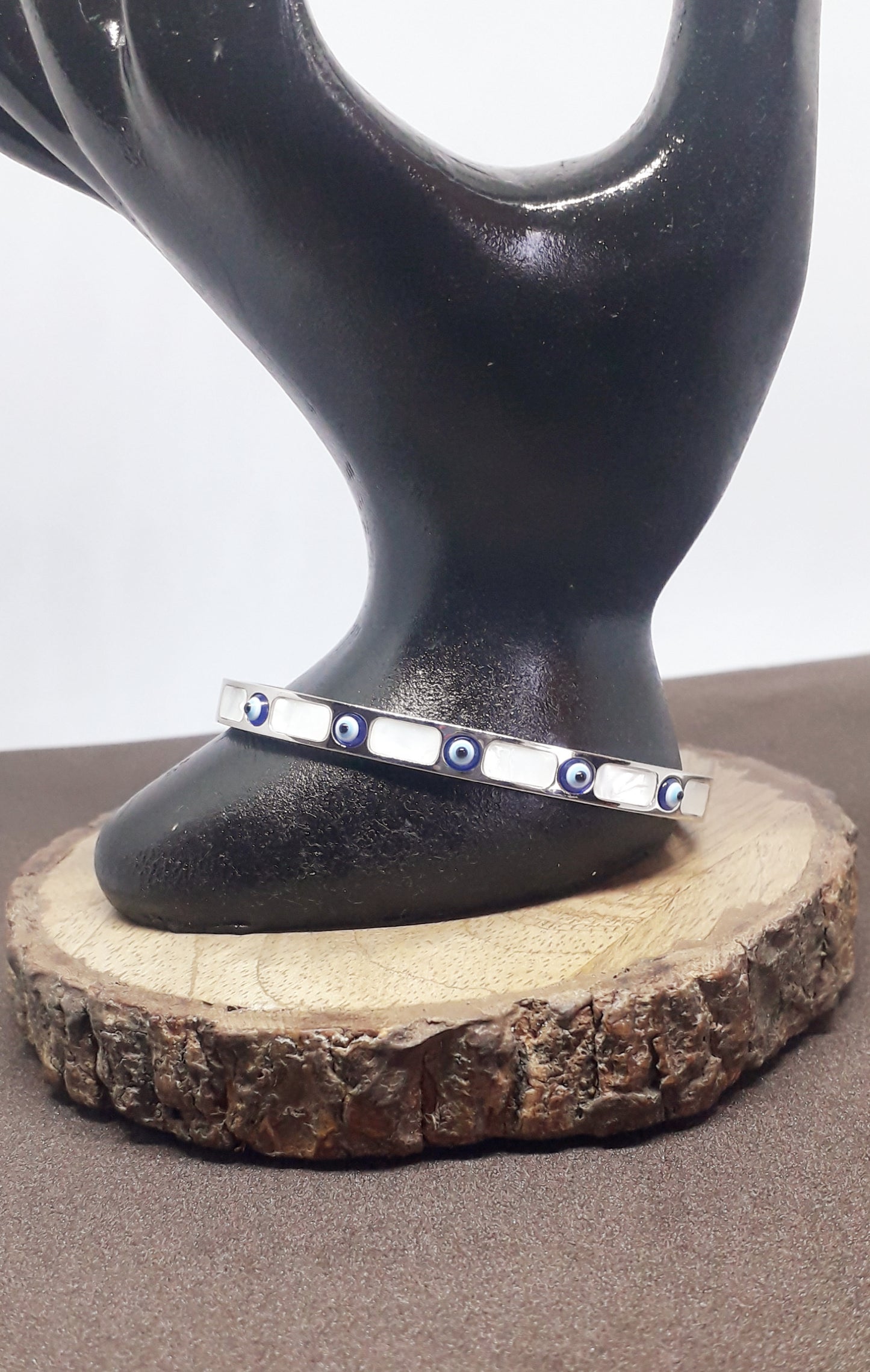 Elegant Evil Eye cuff Bracelet