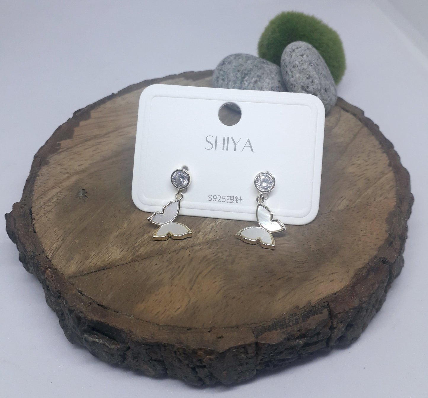 Pretty Butterfly MOP Earrings