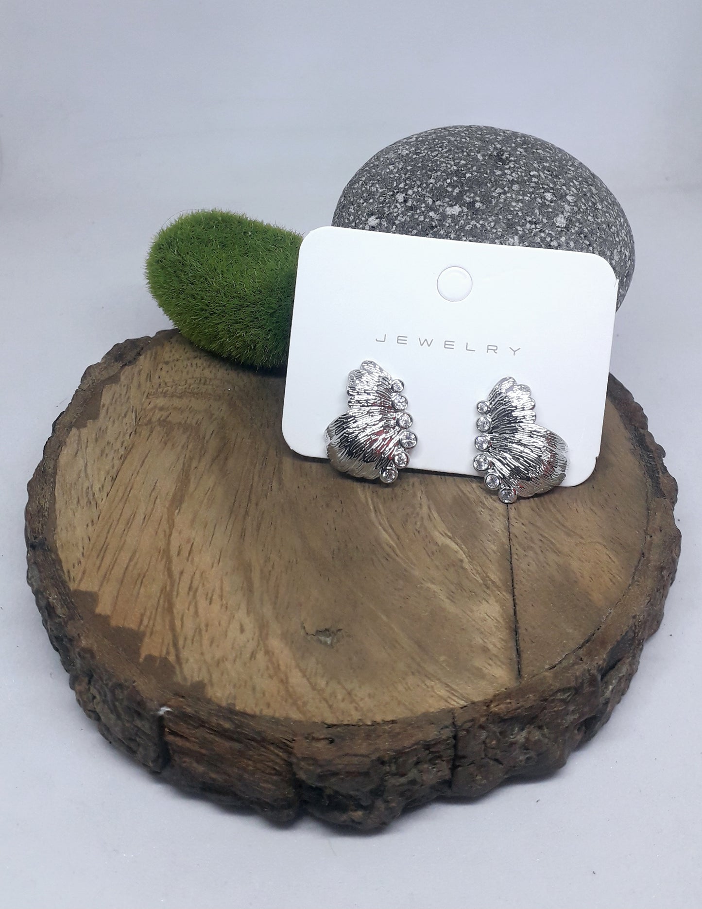 Lovely Studs