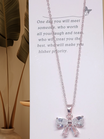Bow Studded Pendant Chain