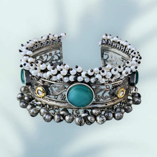 Green Studded Ghungroo Bracelet