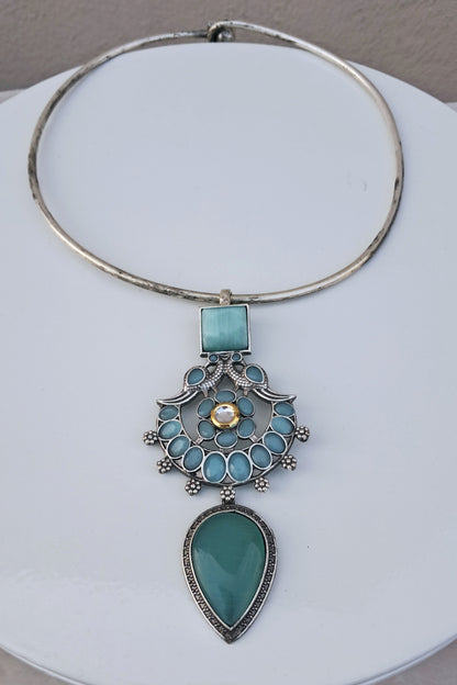 Royal Choker Necklace with Earrings