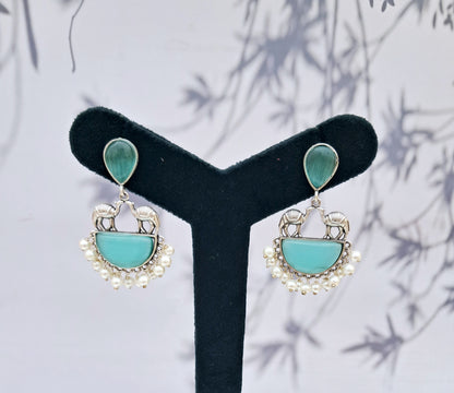 Camel Earrings