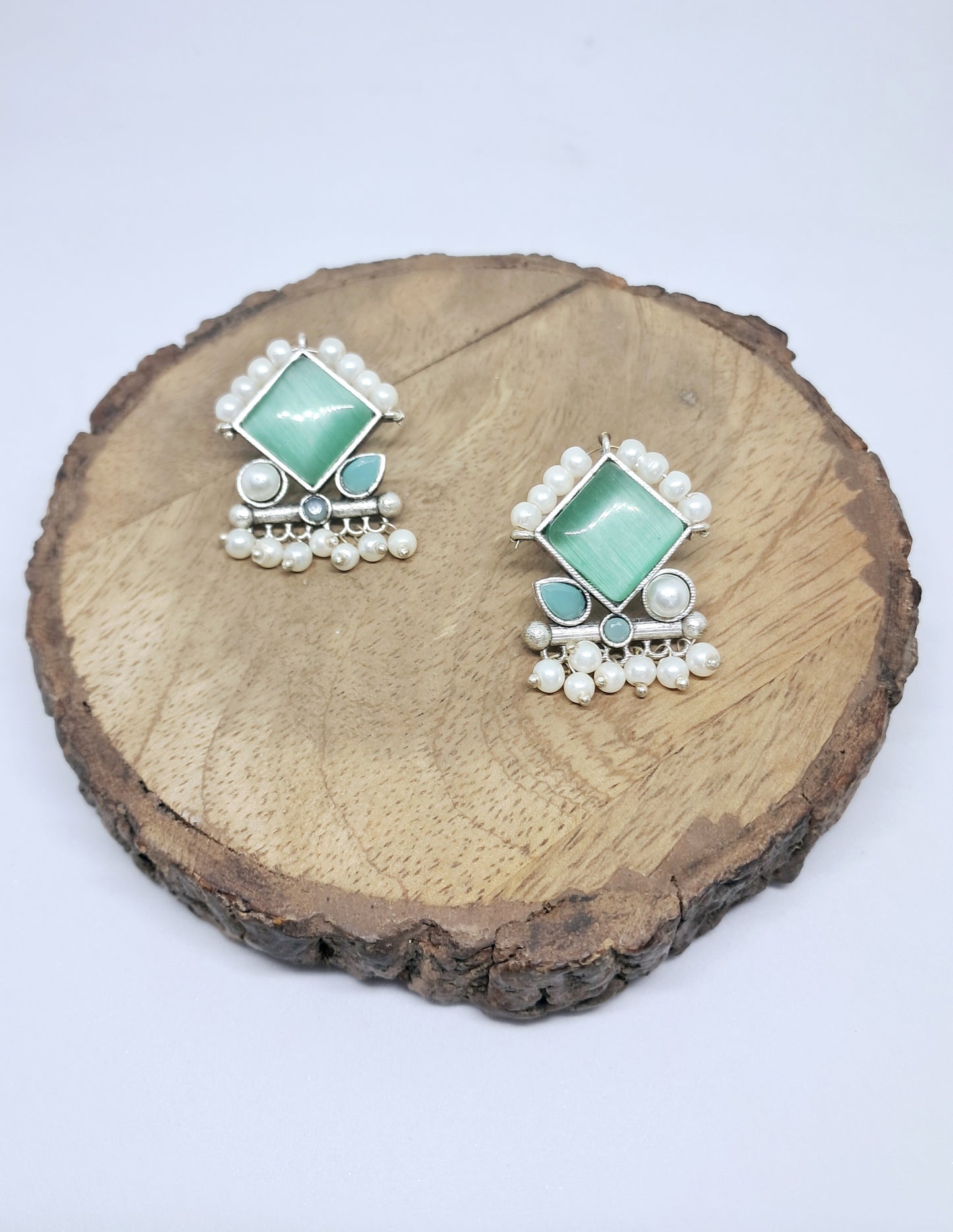 Mint Shade Earrings
