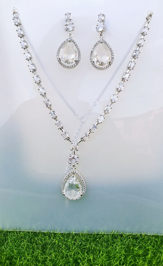 Elegant AD Necklace set