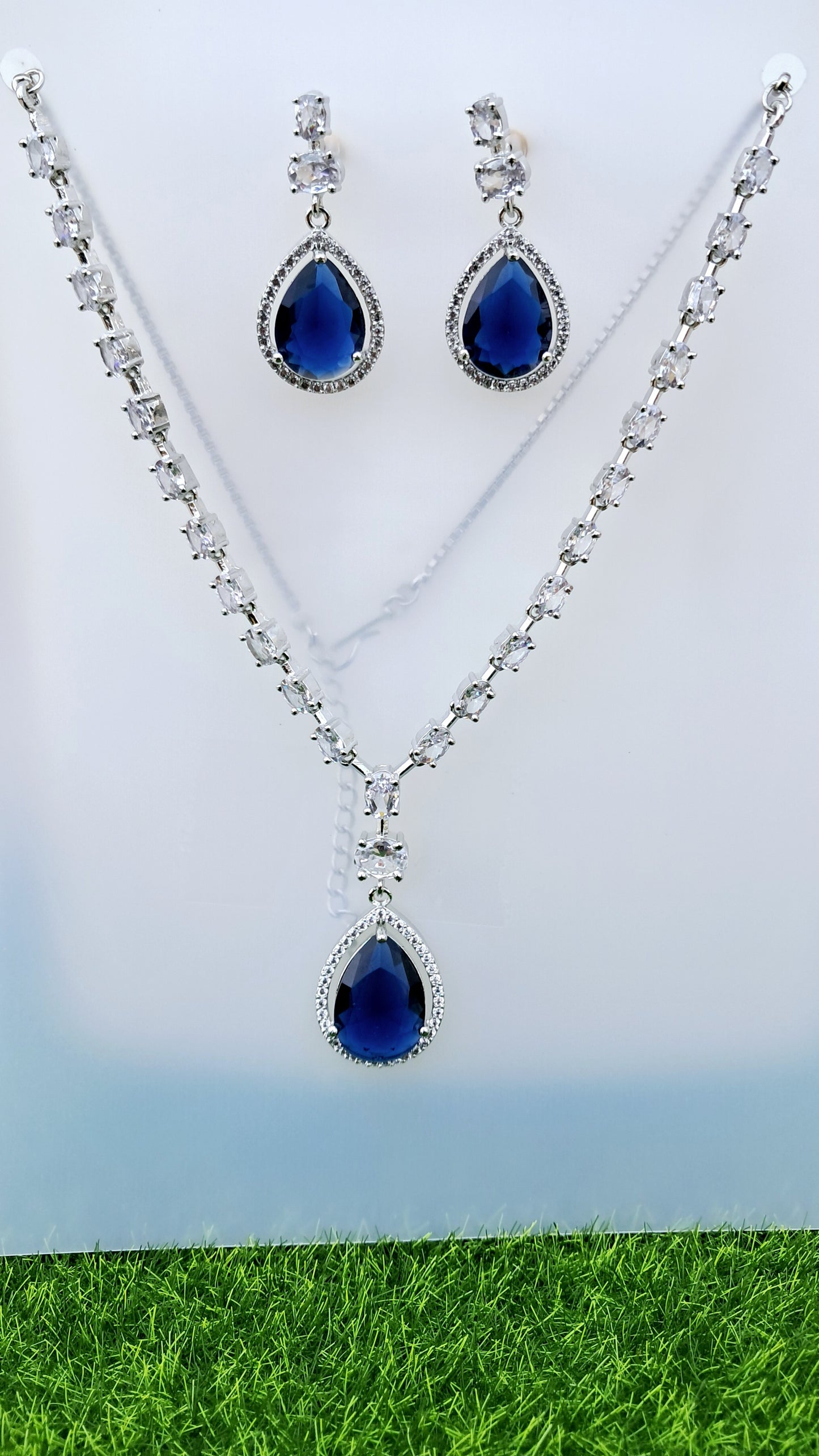 Elegant AD Necklace set