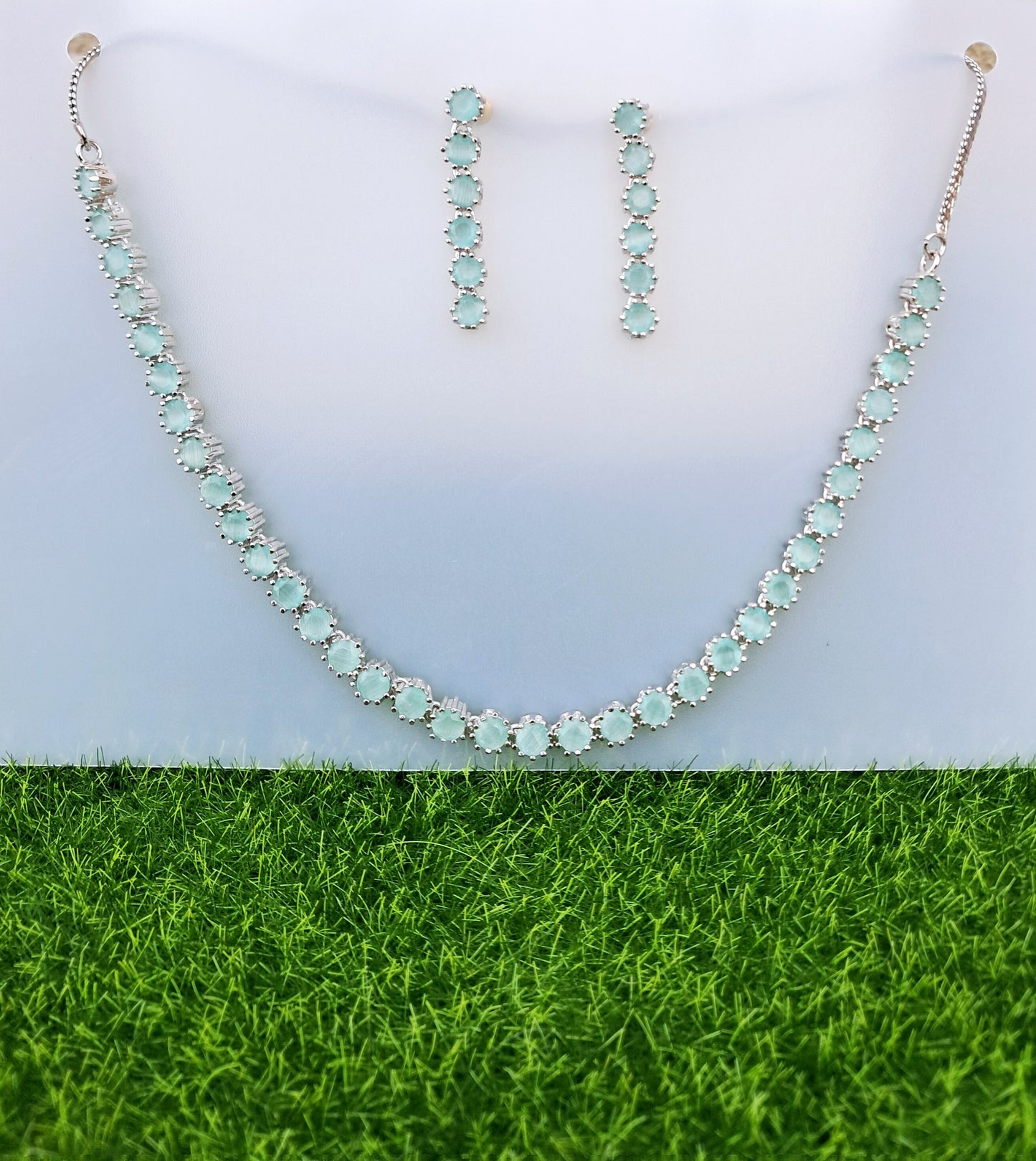 Charming AD Necklace set