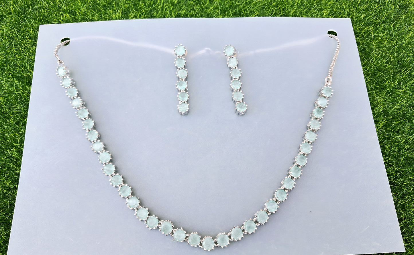 Charming AD Necklace set