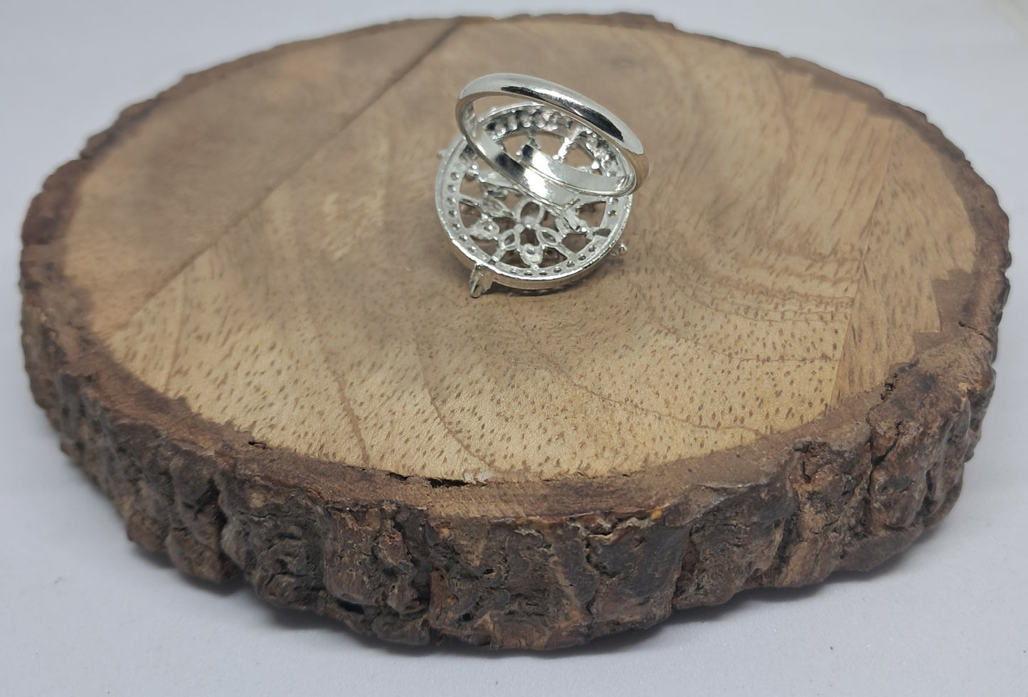 Lovely AD Finger Ring