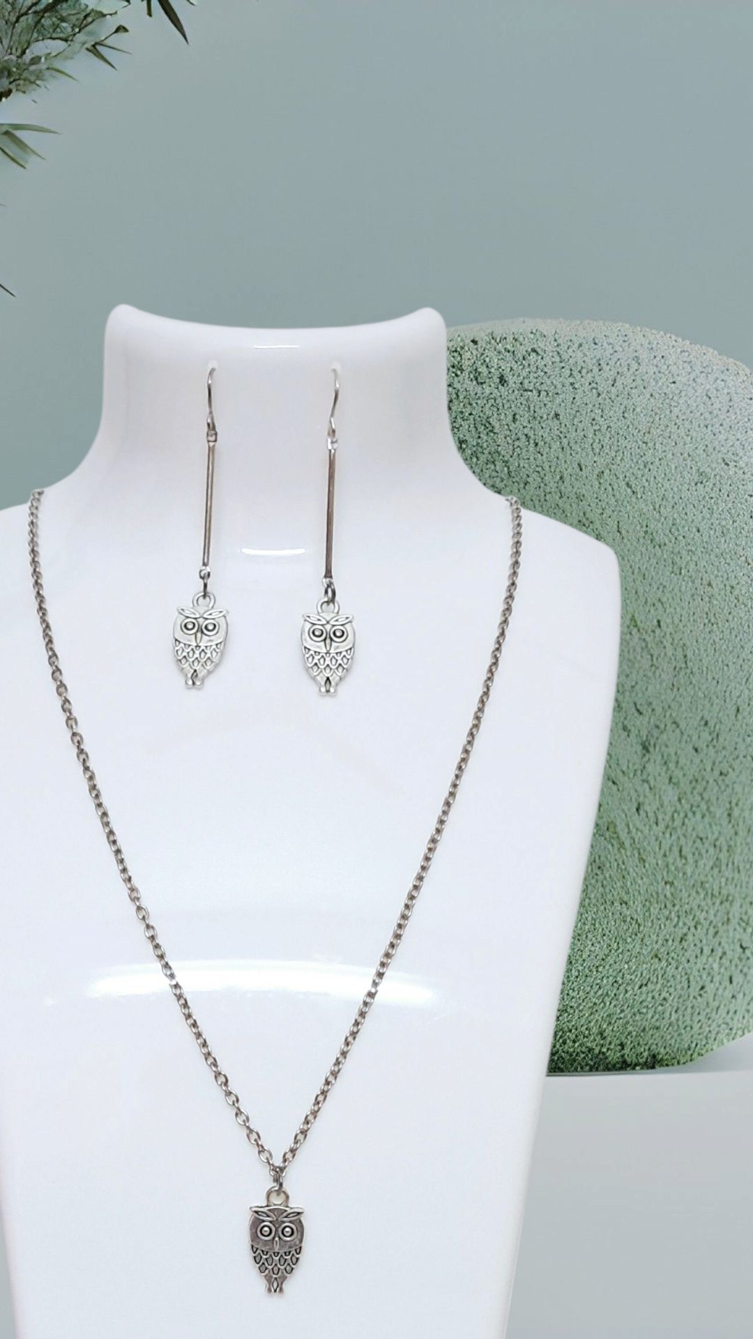 Rakhi Gift Set For Your Sister!